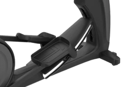 Precor EFX® 833 with Converging CrossRamp®